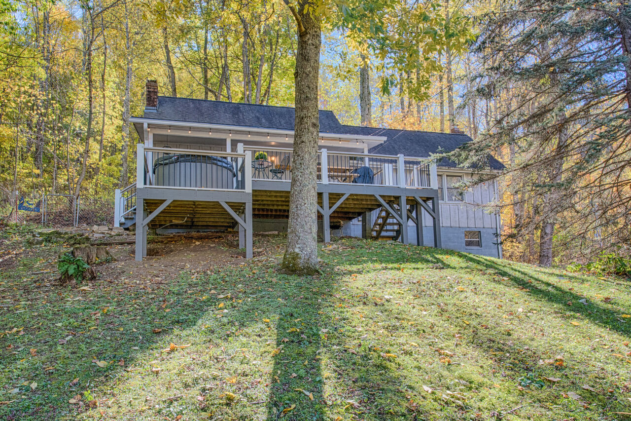 Rustic Charm Miner, Waynesville, NC, 28785 Scene 2