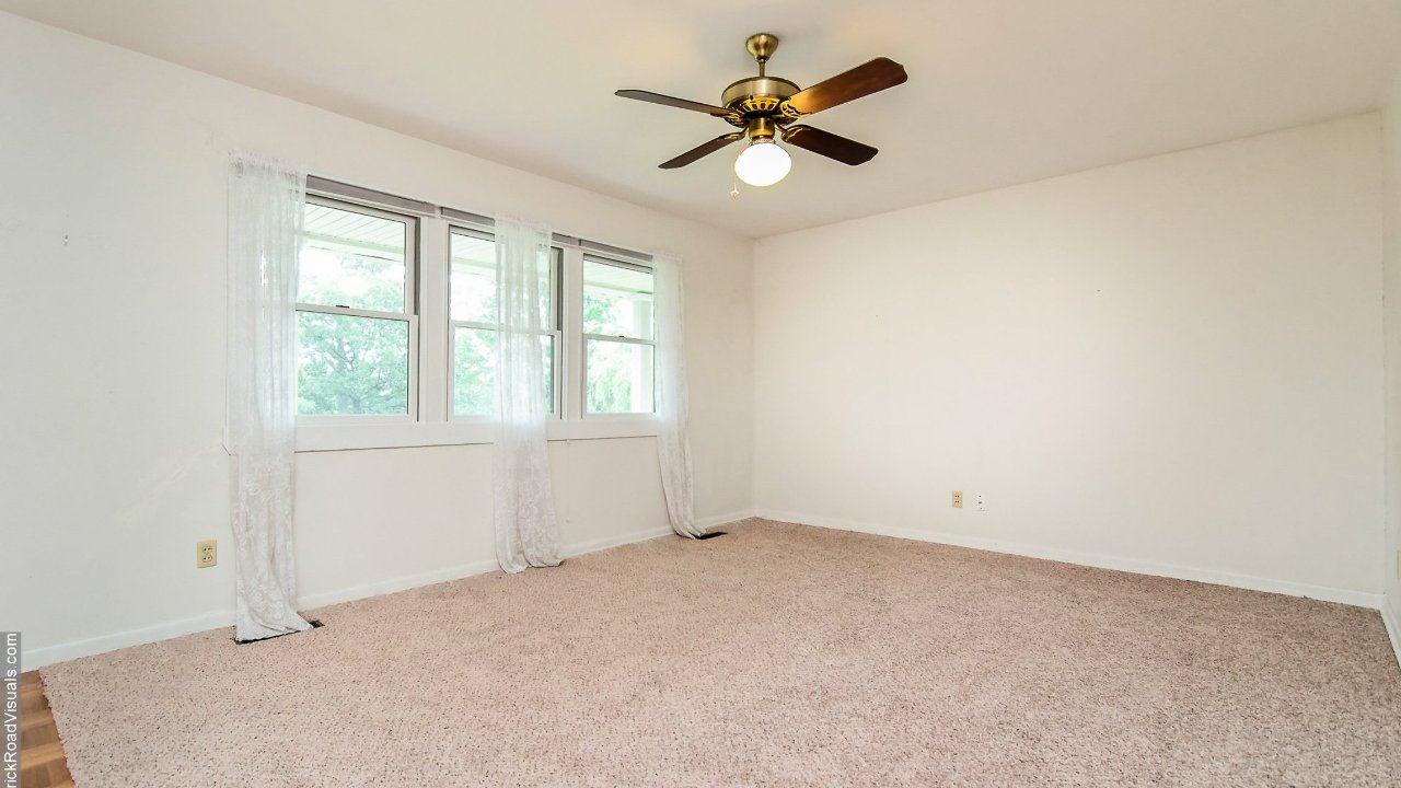 2211 Sheridan, Fayetteville, AR, 72703 Scene 3