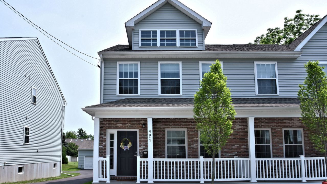 421 South St, Phoenixville, PA, 19460 Scene 1