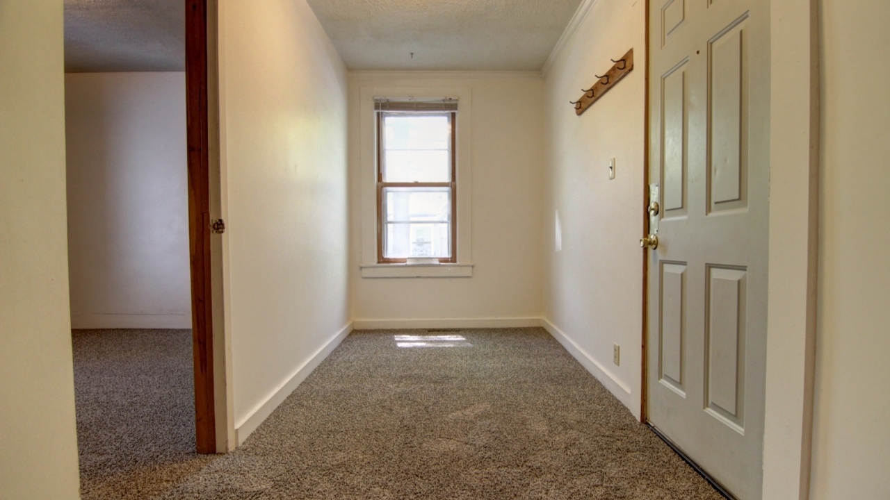 Foxboro Properties (715) 835-6001