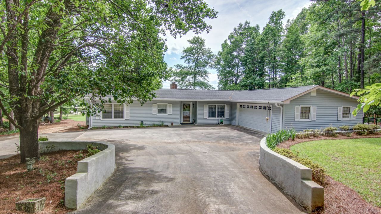 1190 Kimbrough Drive