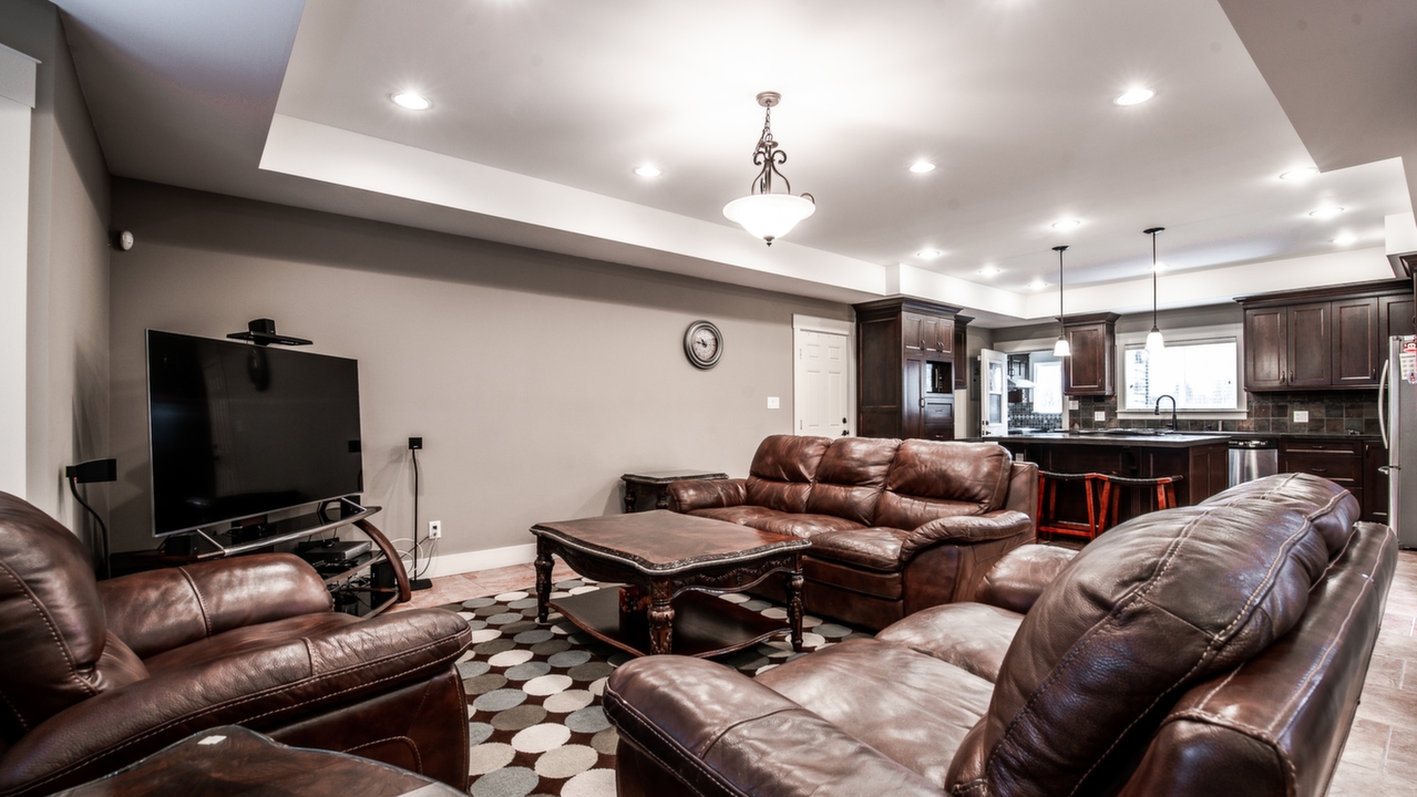 18574 88 ave, Surrey, BC, V4N 5T1 Scene 3