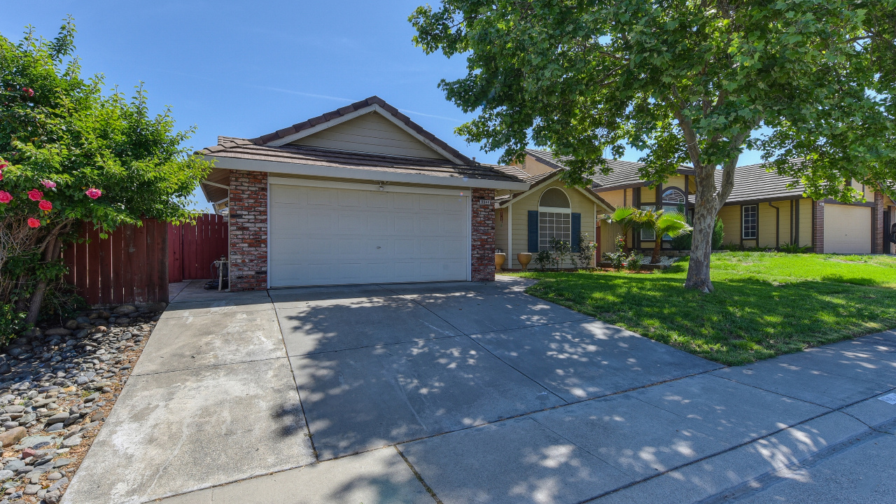 8644 Dishers Way, Antelope, CA, 95843 Scene 2