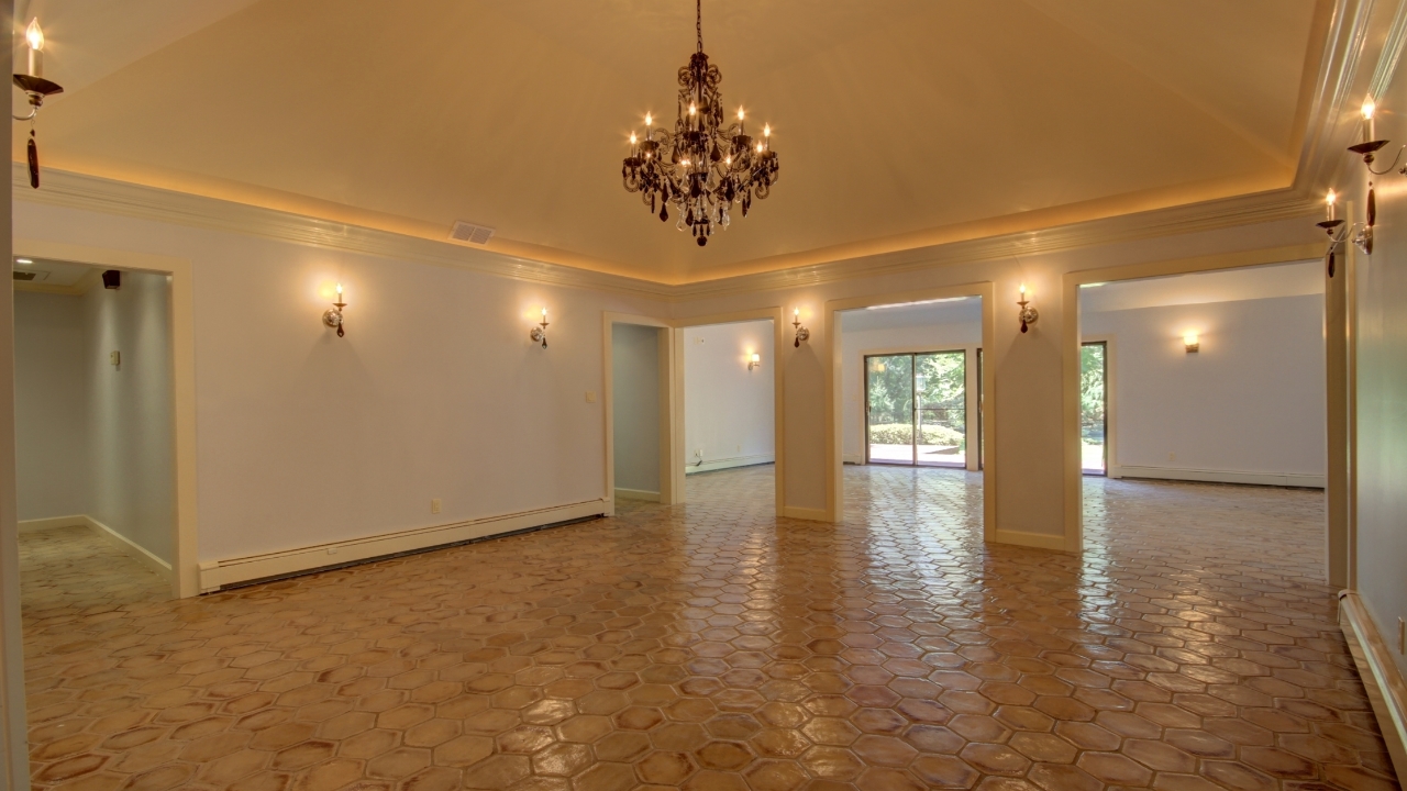 Foyer-Dining Room