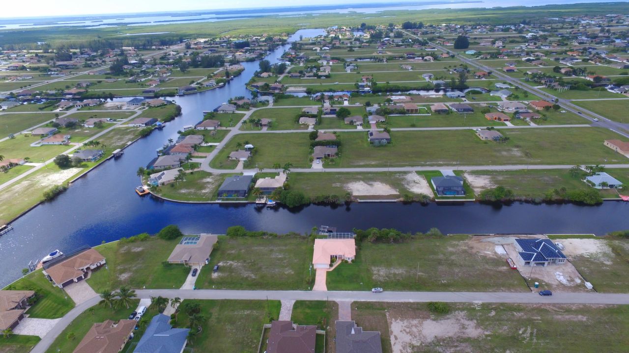 1017 NW 34th Ave, Cape Coral, FL, 33993 Scene 2