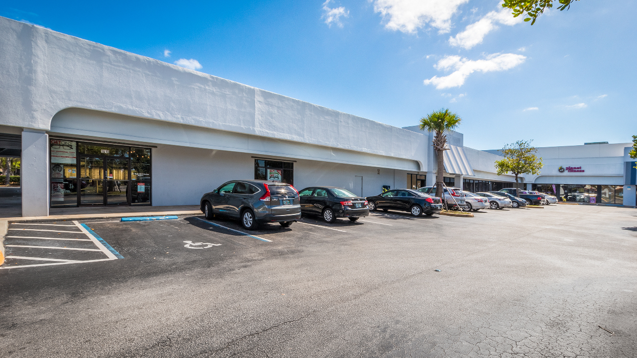 163rd Street Plaza-02