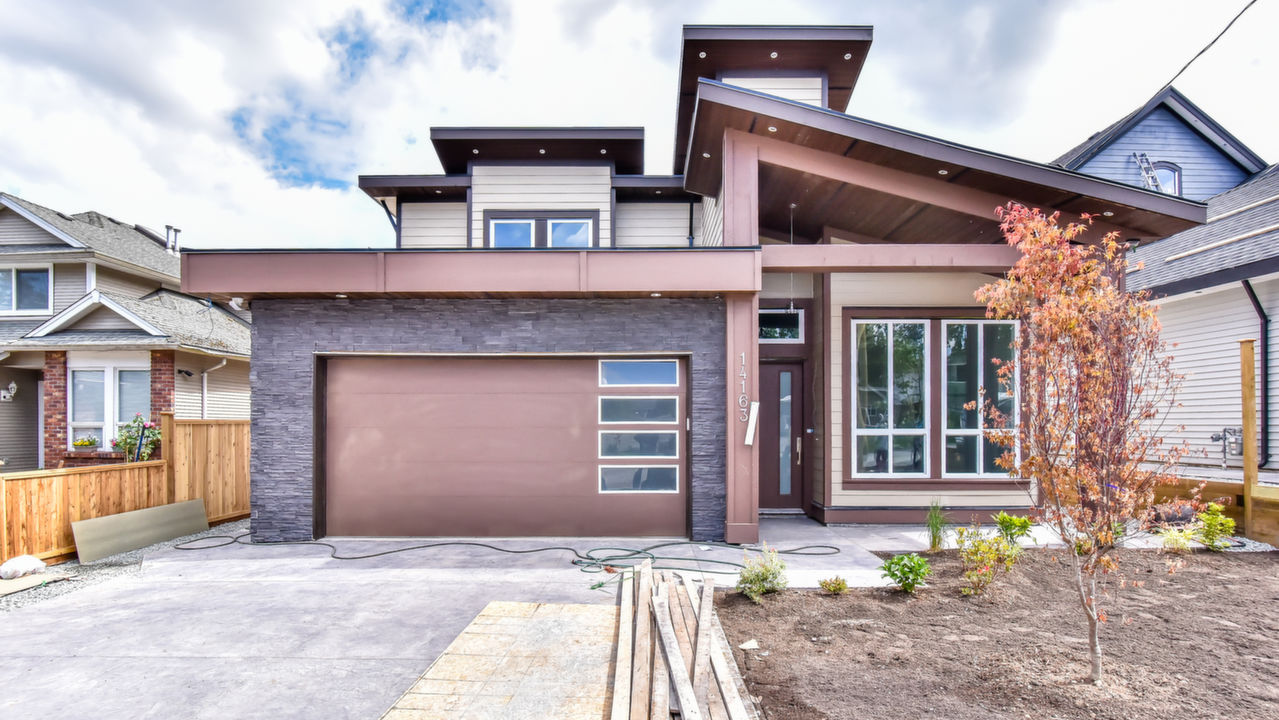 14163 Melrose Dr., Surrey, BC, V3R 5R3 Scene 1