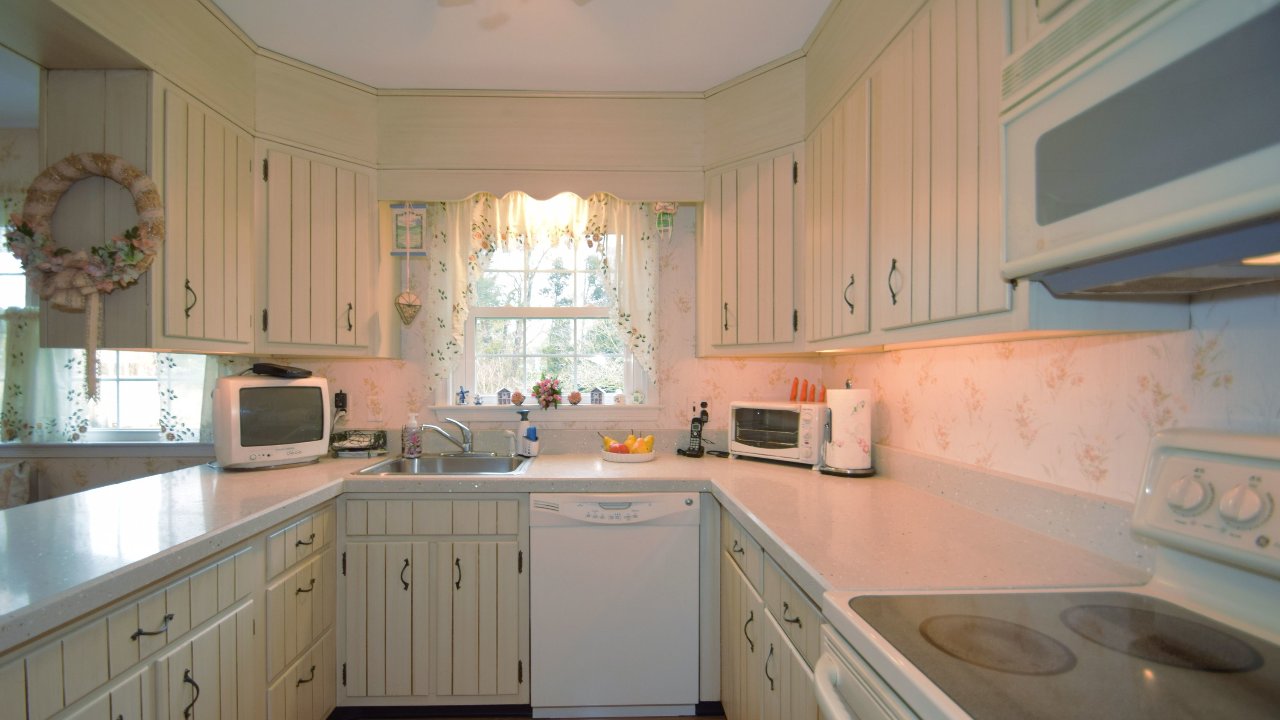 1106 Donna Dr, Fort Washington, PA, 19034 Scene 3