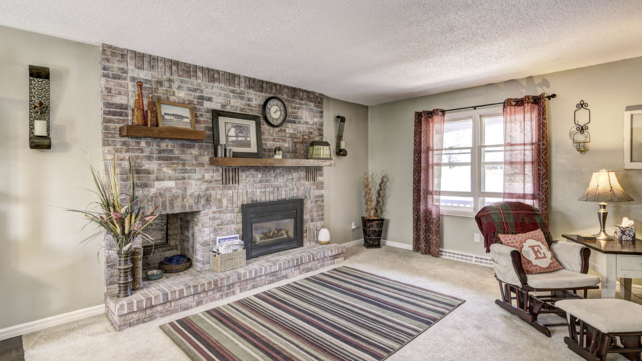 Call Andraya Albrecht @ (715) 456-0320