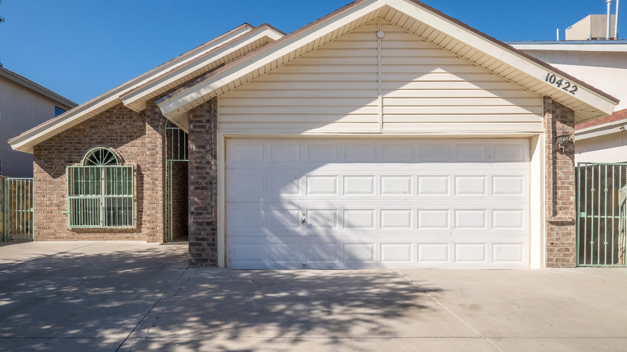 10422 Carter Scott, El Paso, TX, 79927 Scene 3