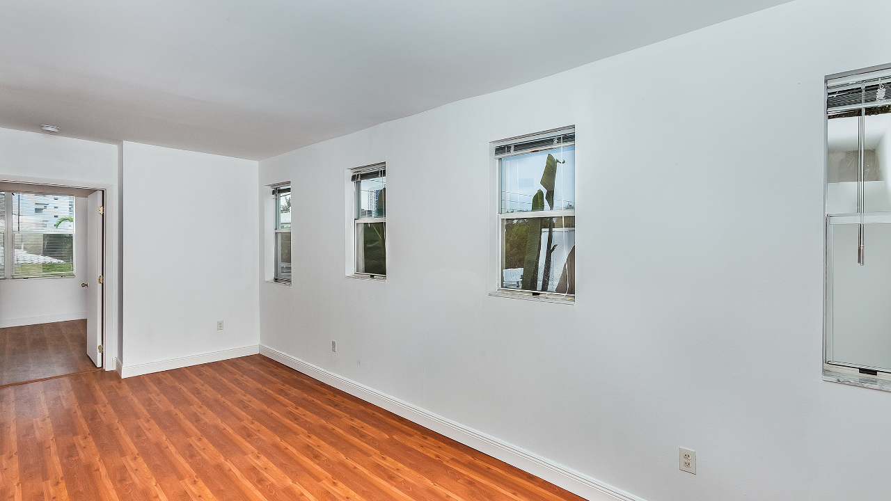 Jade-Condominiums-#304-03