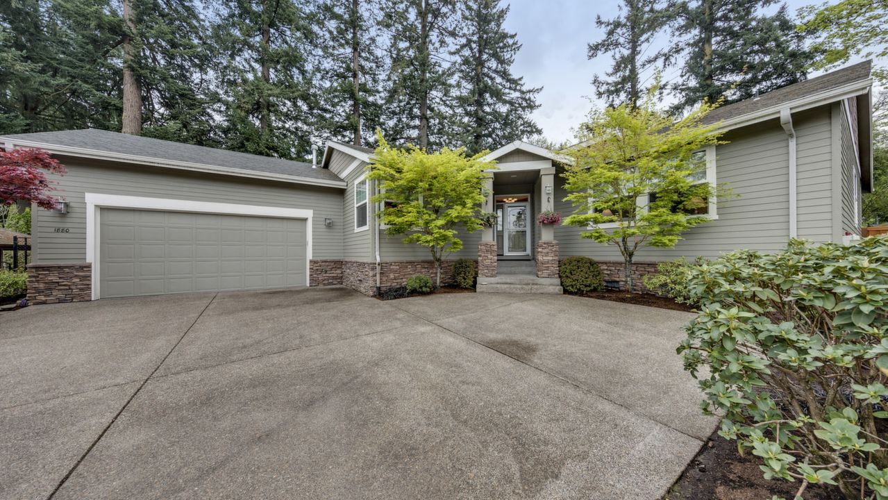 1880 NE 201st Ave, Fairview, OR, 97024 Scene 3