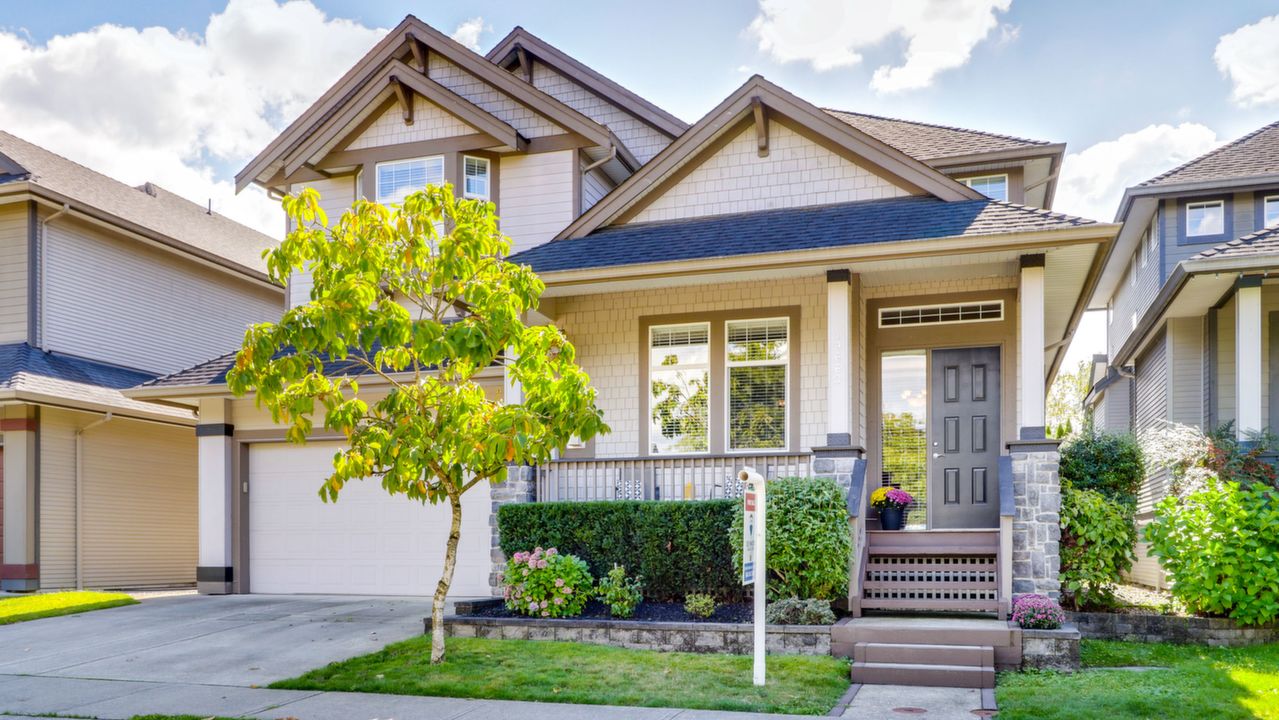 19660 ALOUETTE BLVD, Pitt Meadows, BC, V3Y 2V8 Scene 1