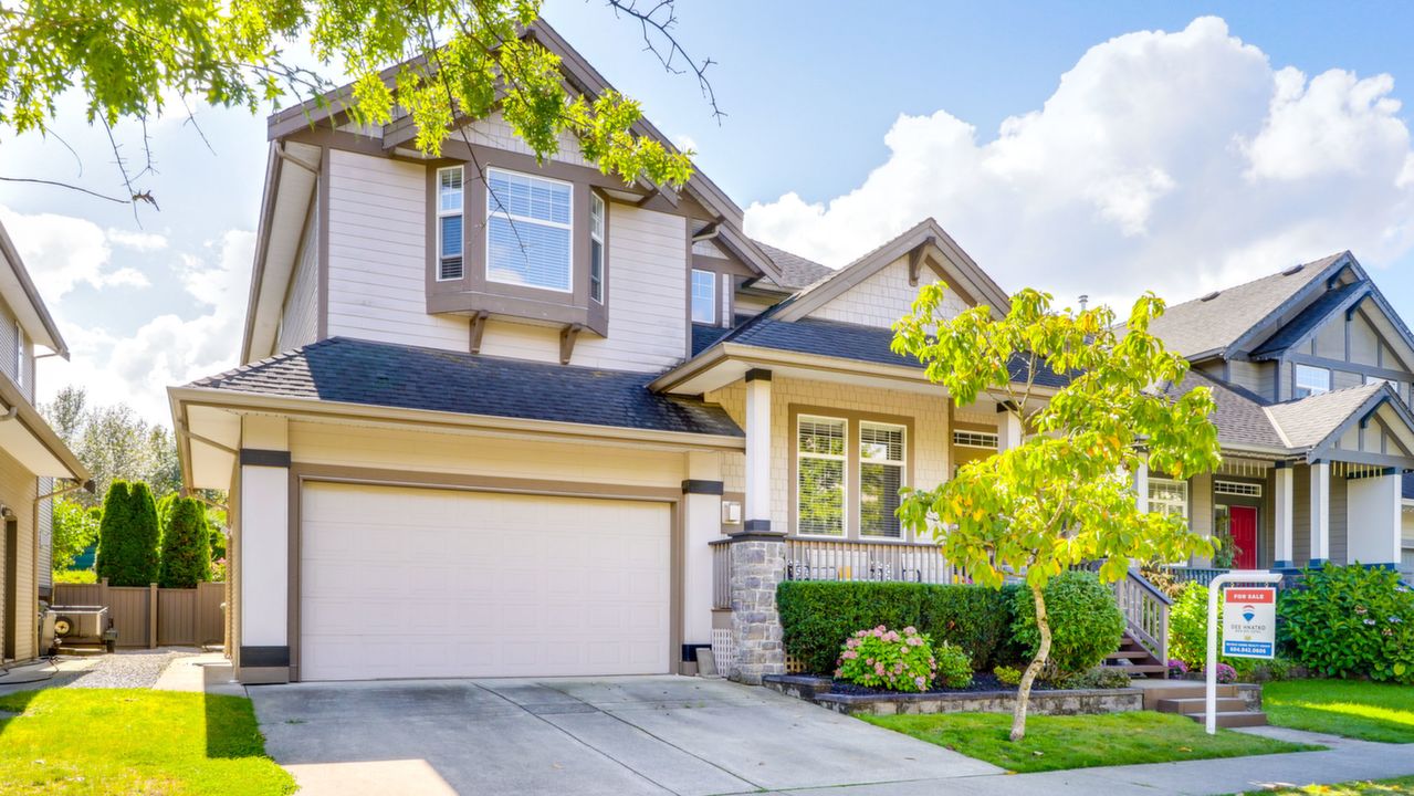 19660 ALOUETTE BLVD, Pitt Meadows, BC, V3Y 2V8 Scene 2