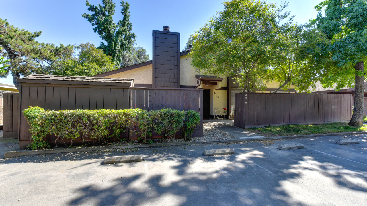 6210 Tishimingo Court, Citrus Heights, CA, 95621 Scene 2