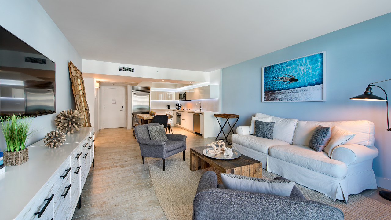 1-Hotel-&-Homes-#1013-10