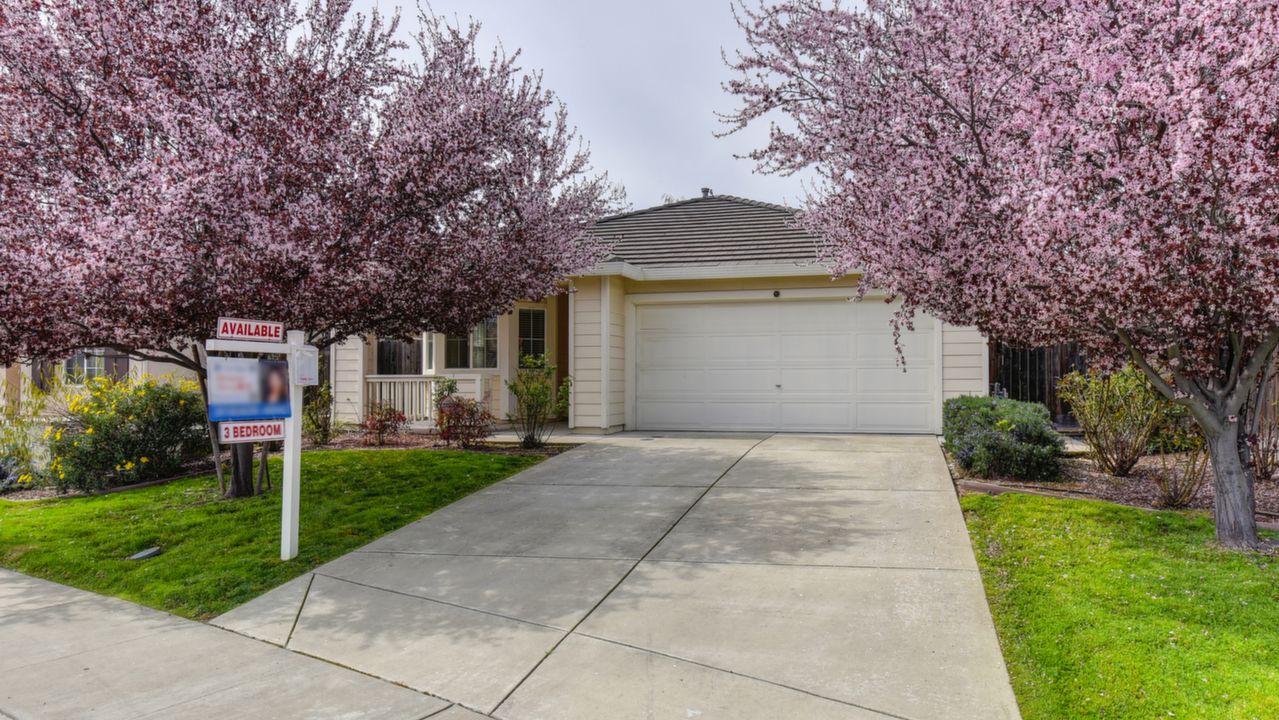 9080 Pebble Field Way, Sacramento, CA, 95829 Scene 2