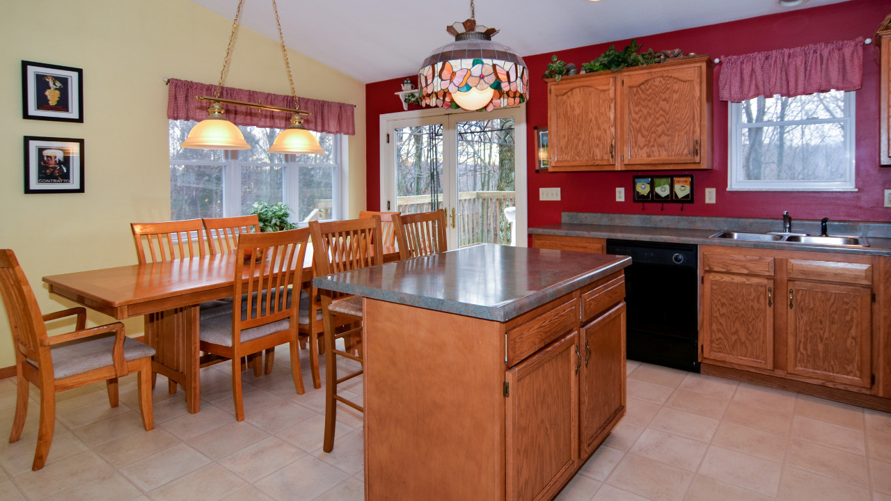 Kitchen Breakfast Nook