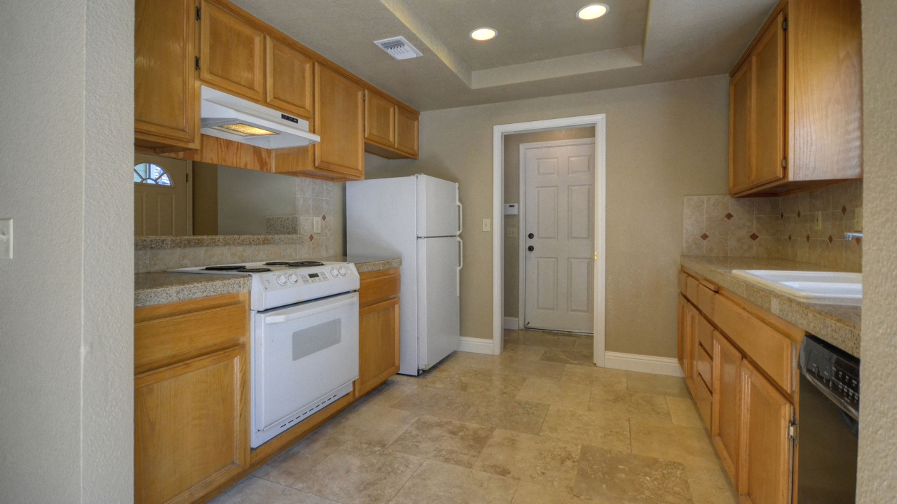 9260 Guillermina Ct, Elk Grove, CA, 95758 Scene 3