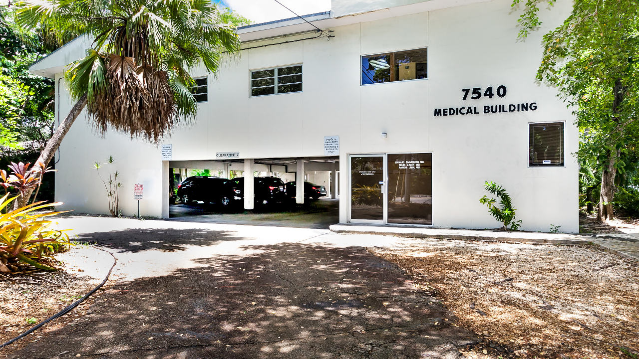 7540-SW-61st-Ave-02