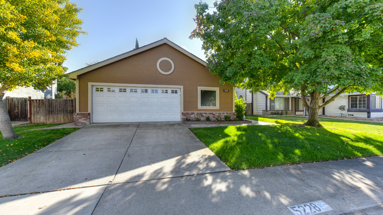 5228 Applehurst Way, Elk Grove, CA, 95758 Scene 3