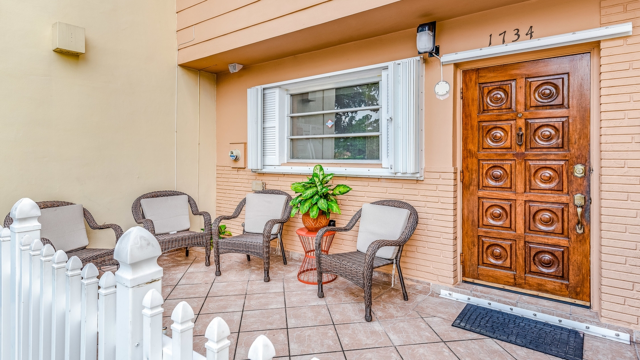 1734-W-75th-St-03