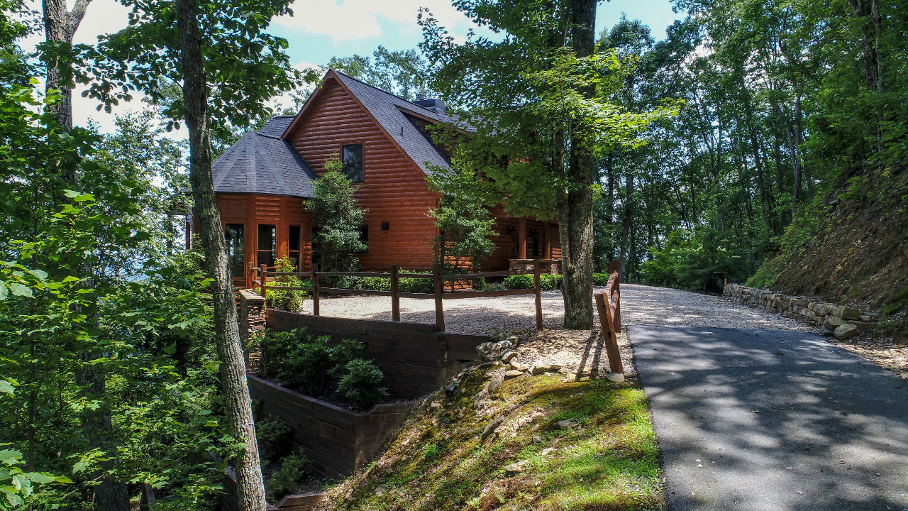 210 Kennebec Drive, Mineral Bluff, GA, 30513 Scene 3