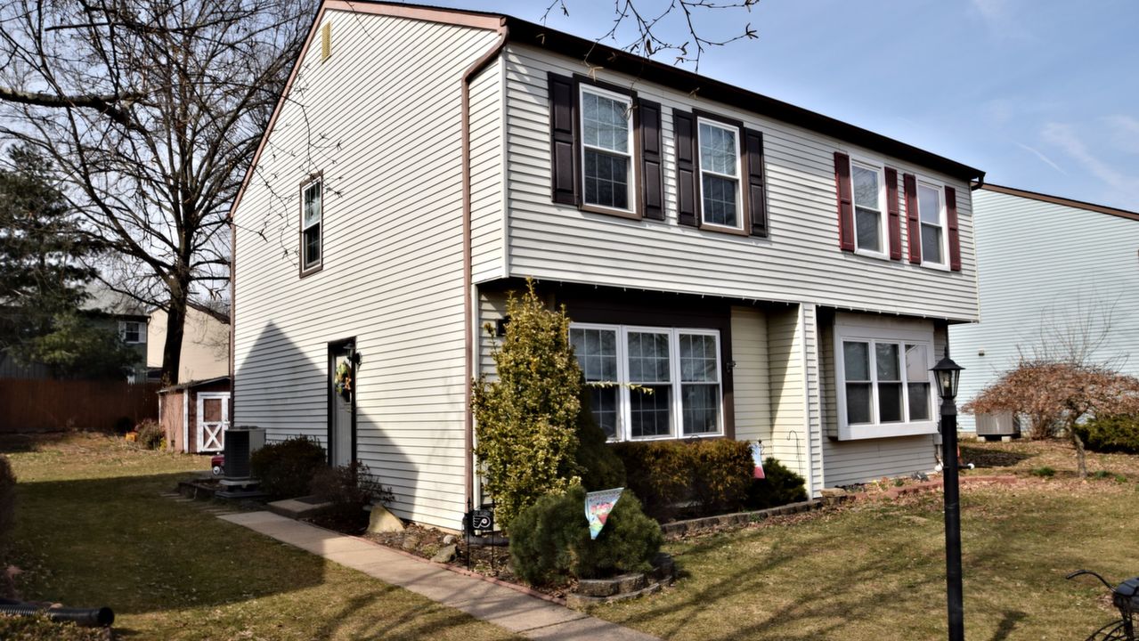 17 School Rd, Horsham, PA, 19044 Scene 1