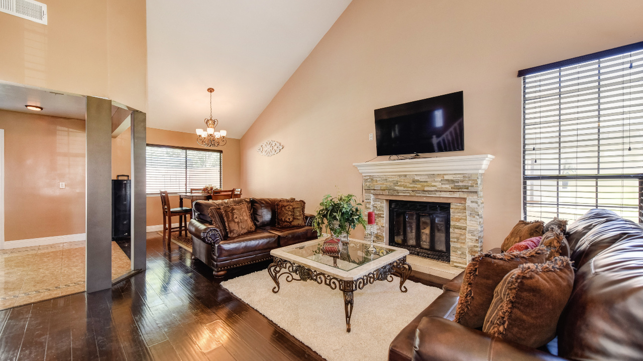 3418 Bridgeford Drive, Sacramento, CA, 95834 Scene 2