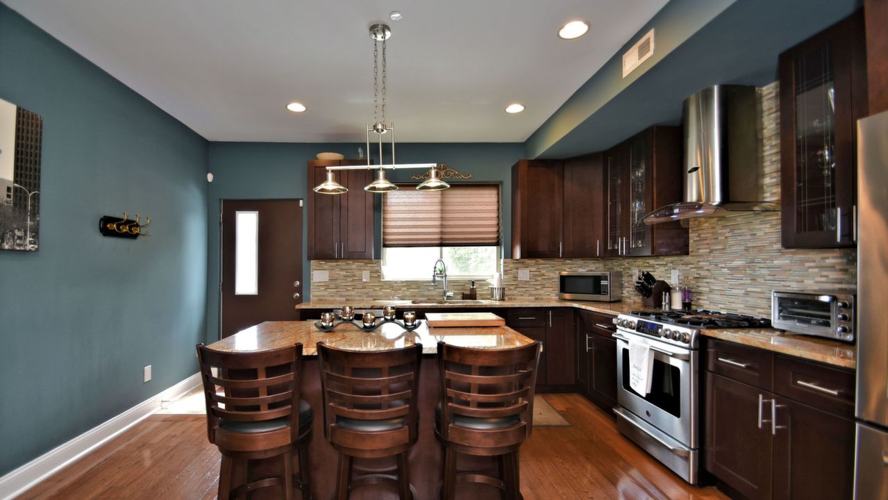 240 Lauriston St #D, Philadelphia, PA, 19128 Scene 3