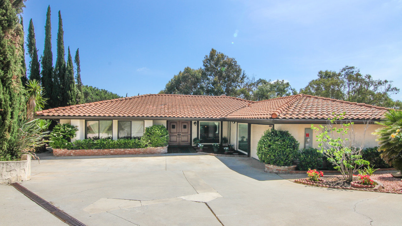 12611 Senda Acantilada, San Diego, CA, 92128 Scene 3