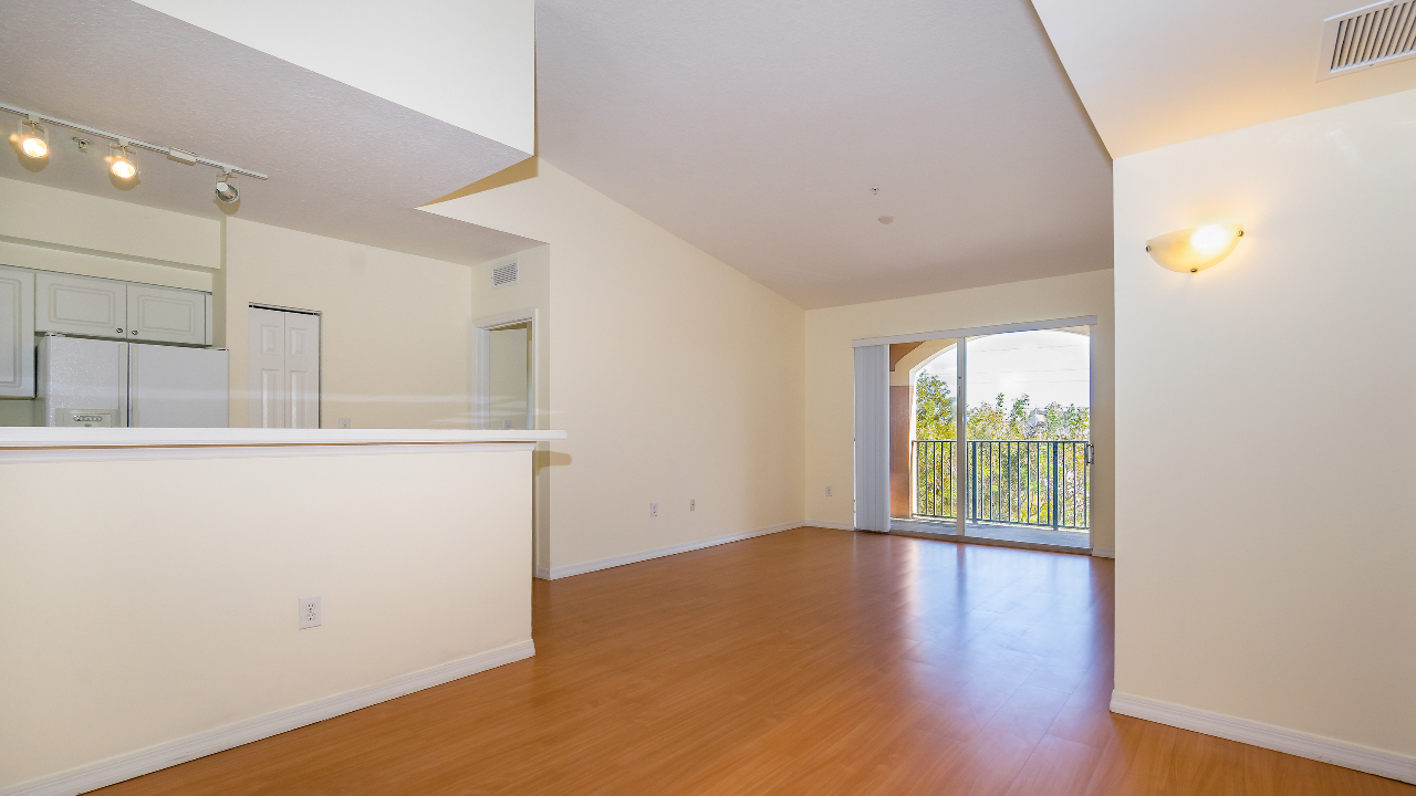 Gables-Court-02