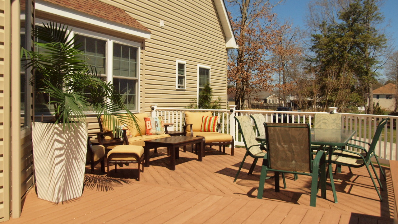 Deck