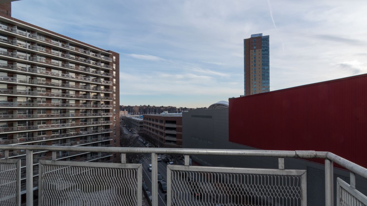 61-15 97th St #7B, Rego Park, NY, 11374 Scene 3