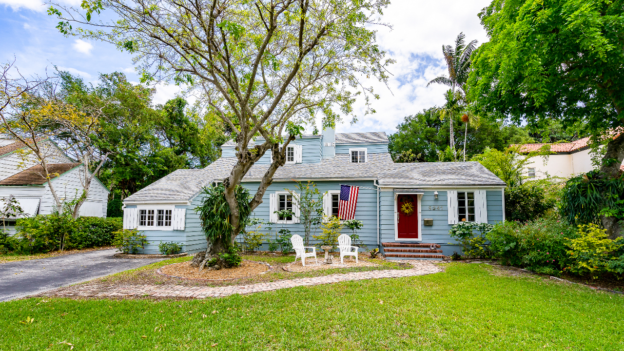 9341-NE-9th-Ave-02