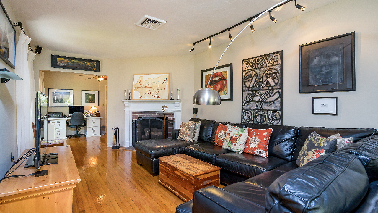 9341-NE-9th-Ave-04