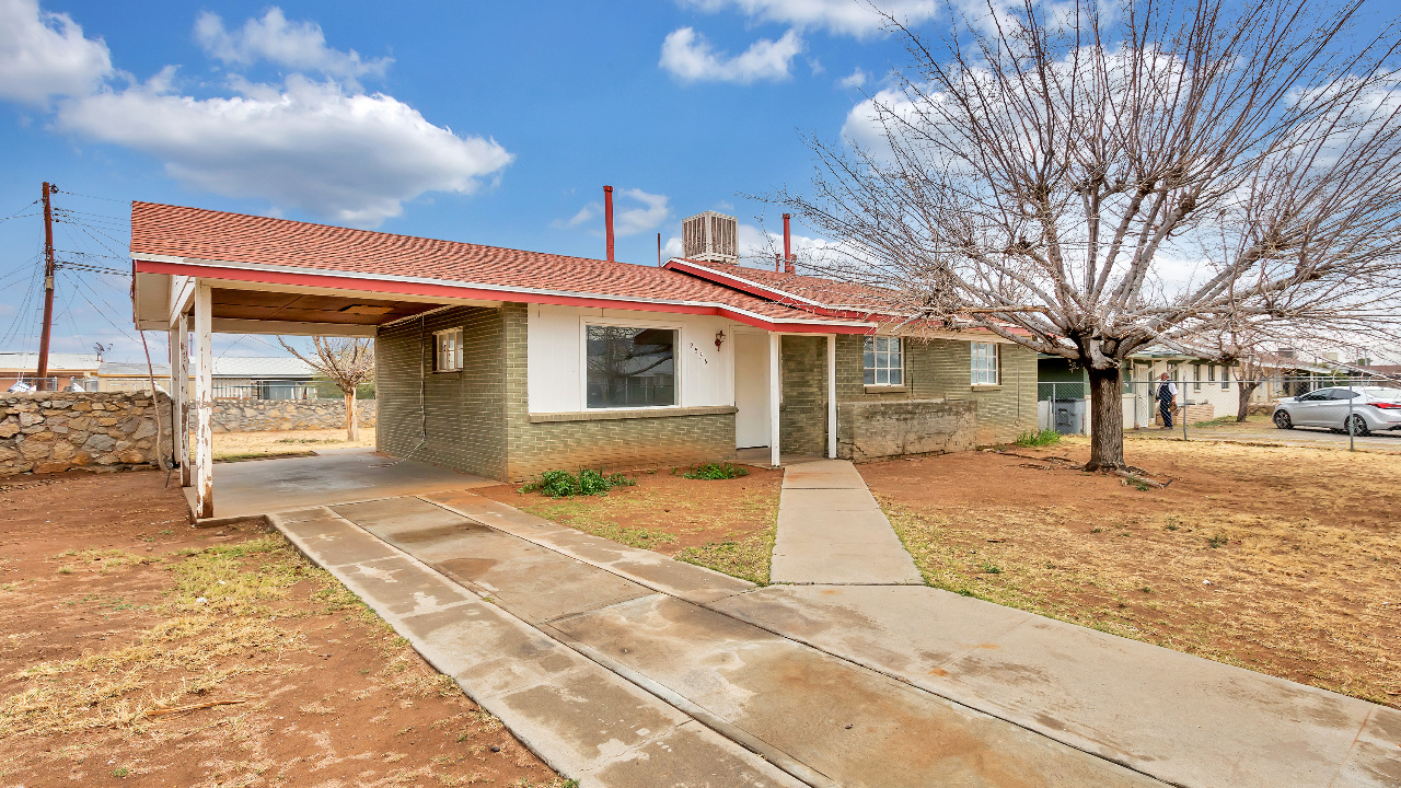 9536 Charleston St, El Paso, TX, 79924 Scene 2