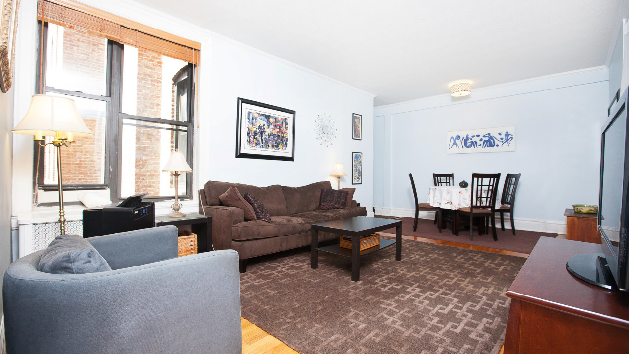 35-26 82nd Street, Jackson Heights, NY, 11372 Scene 3