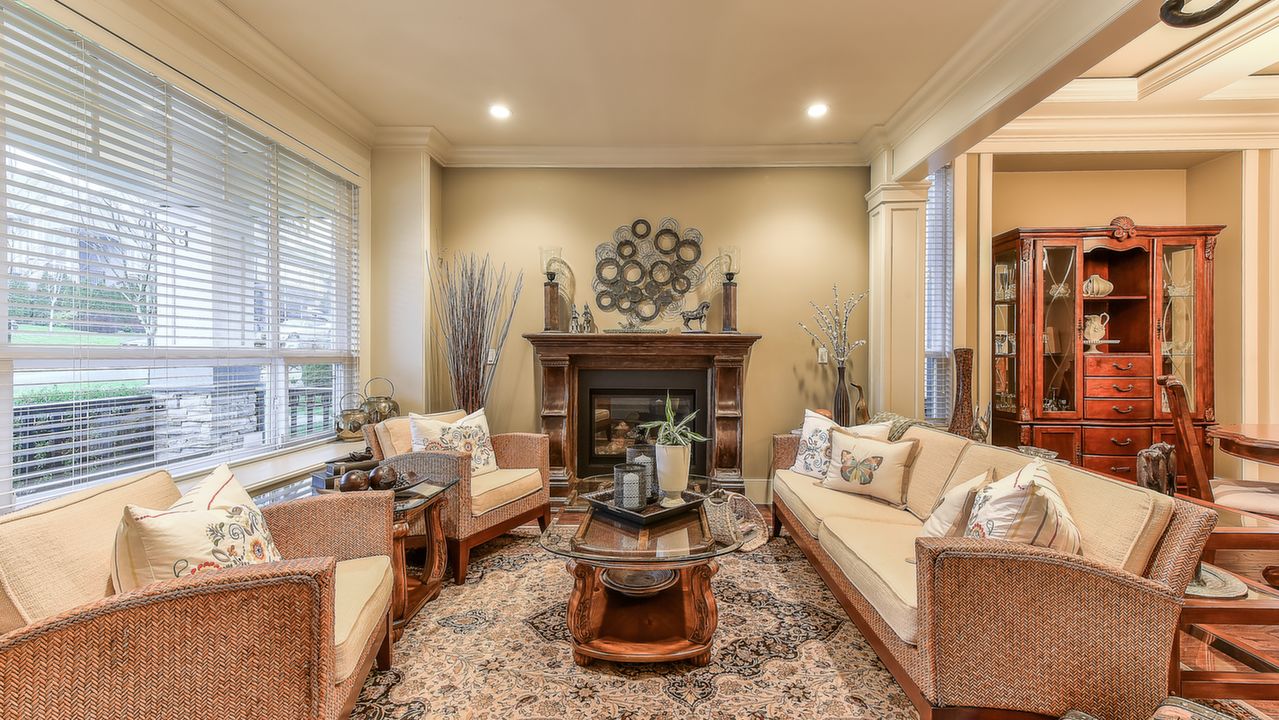 5512 189A St, Surrey, BC, V3S 6W7 Scene 3