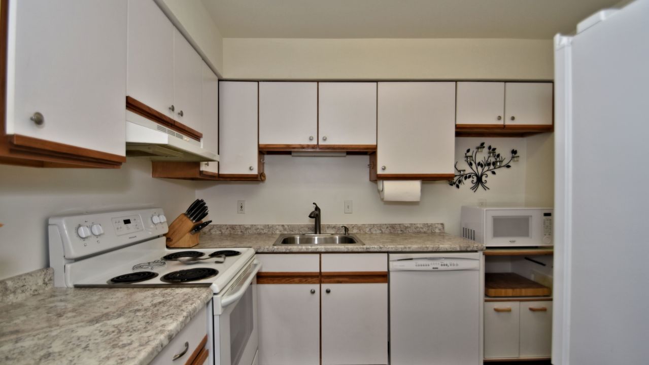 502 Whitpain Hills, Blue Bell, PA, 19422 Scene 4