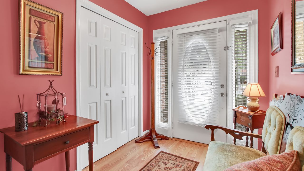 1179 Fairchild Ave-2