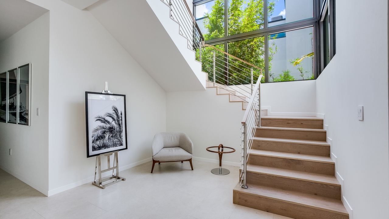 4528-Prairie-Ave-02