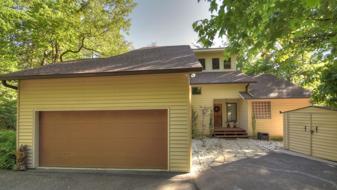 303 Lookiba Lane, Ellijay, GA, 30540 Scene 1