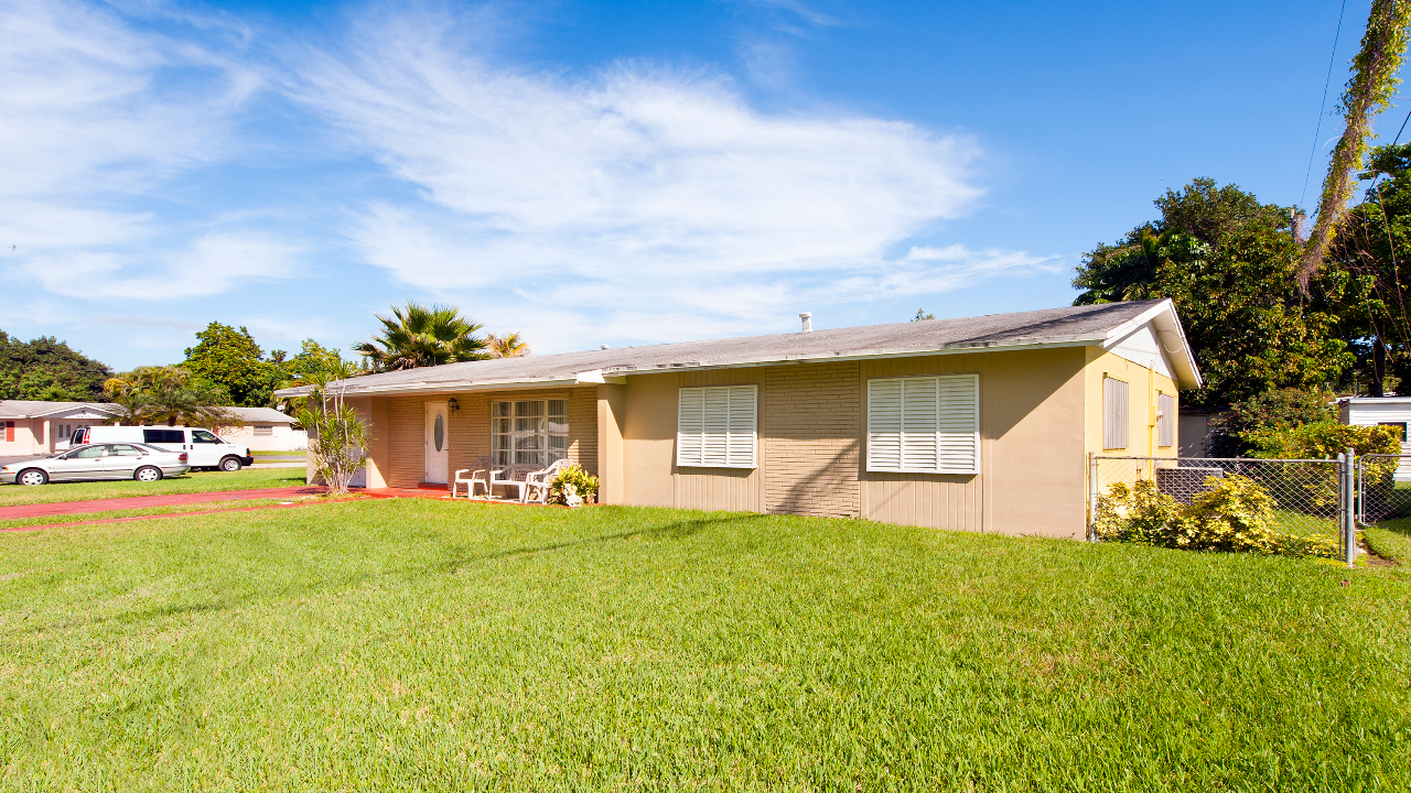 _19601-SW-99th-Ct-02