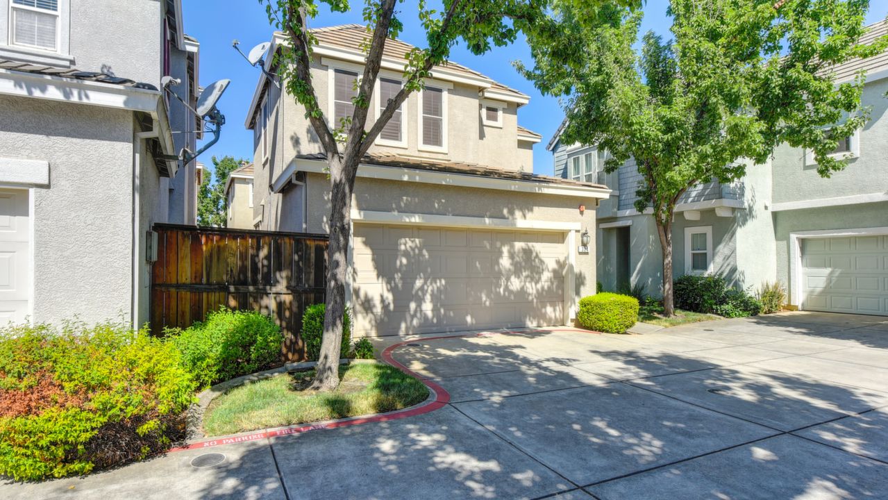 334 Phoenix Cir, Lincoln, CA, 95648 Scene 1