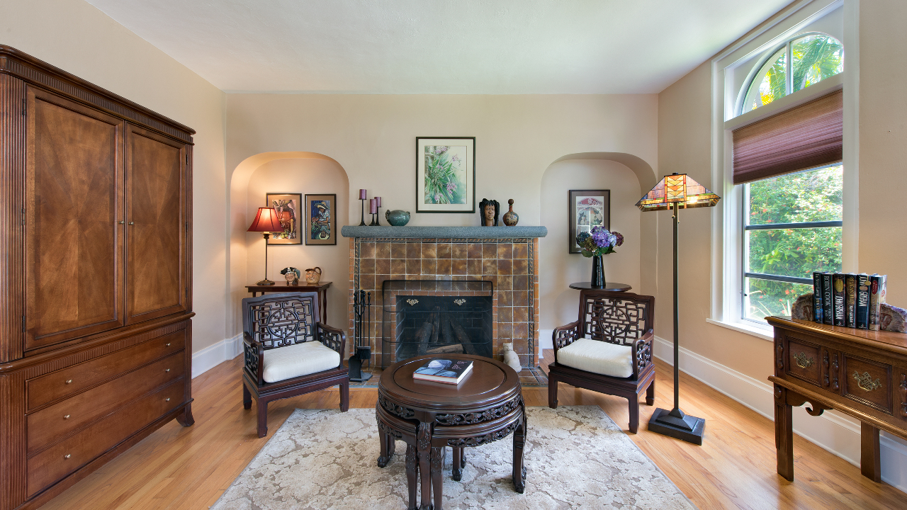 1121-NE-85th-St-05
