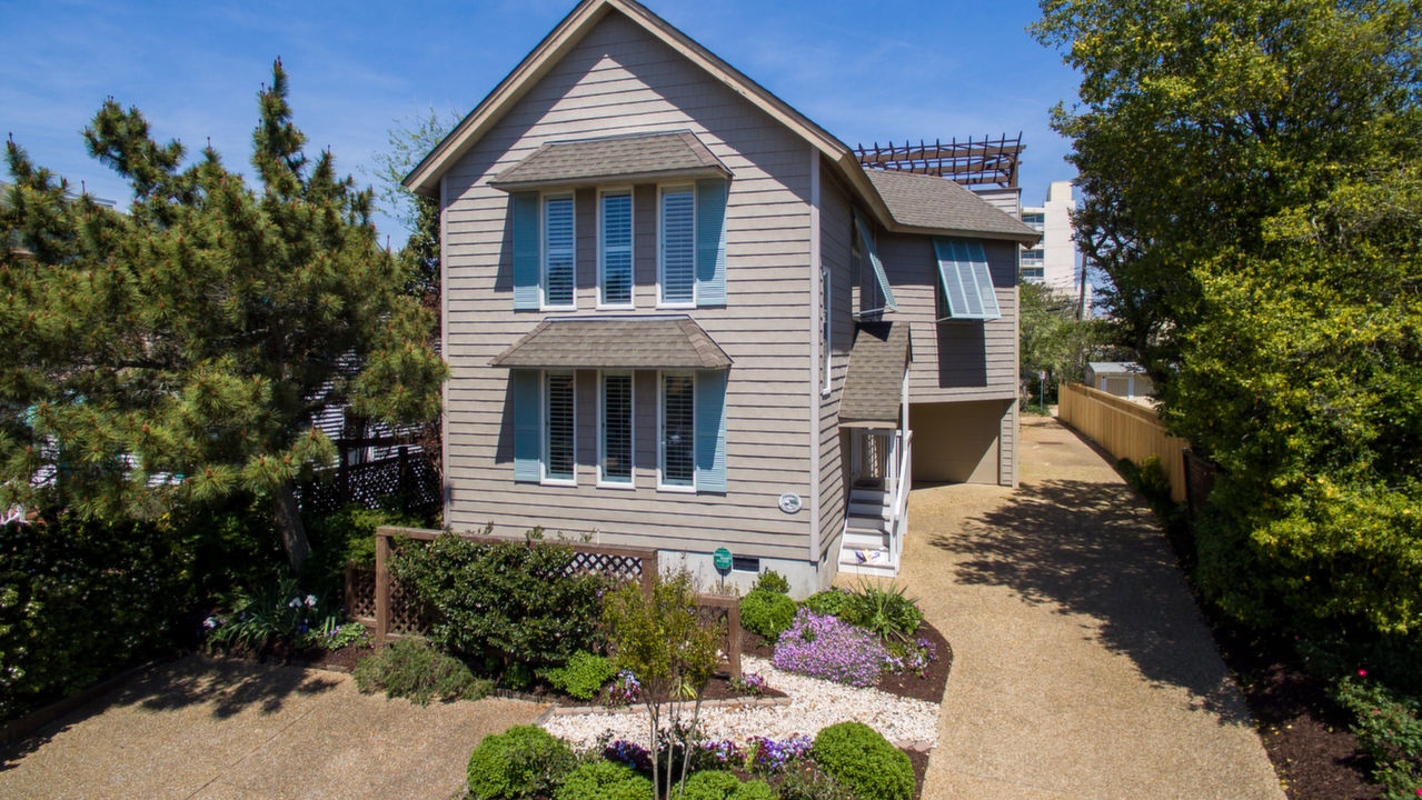 113 55th Street, Virginia Beach, VA, 23451 Scene 1