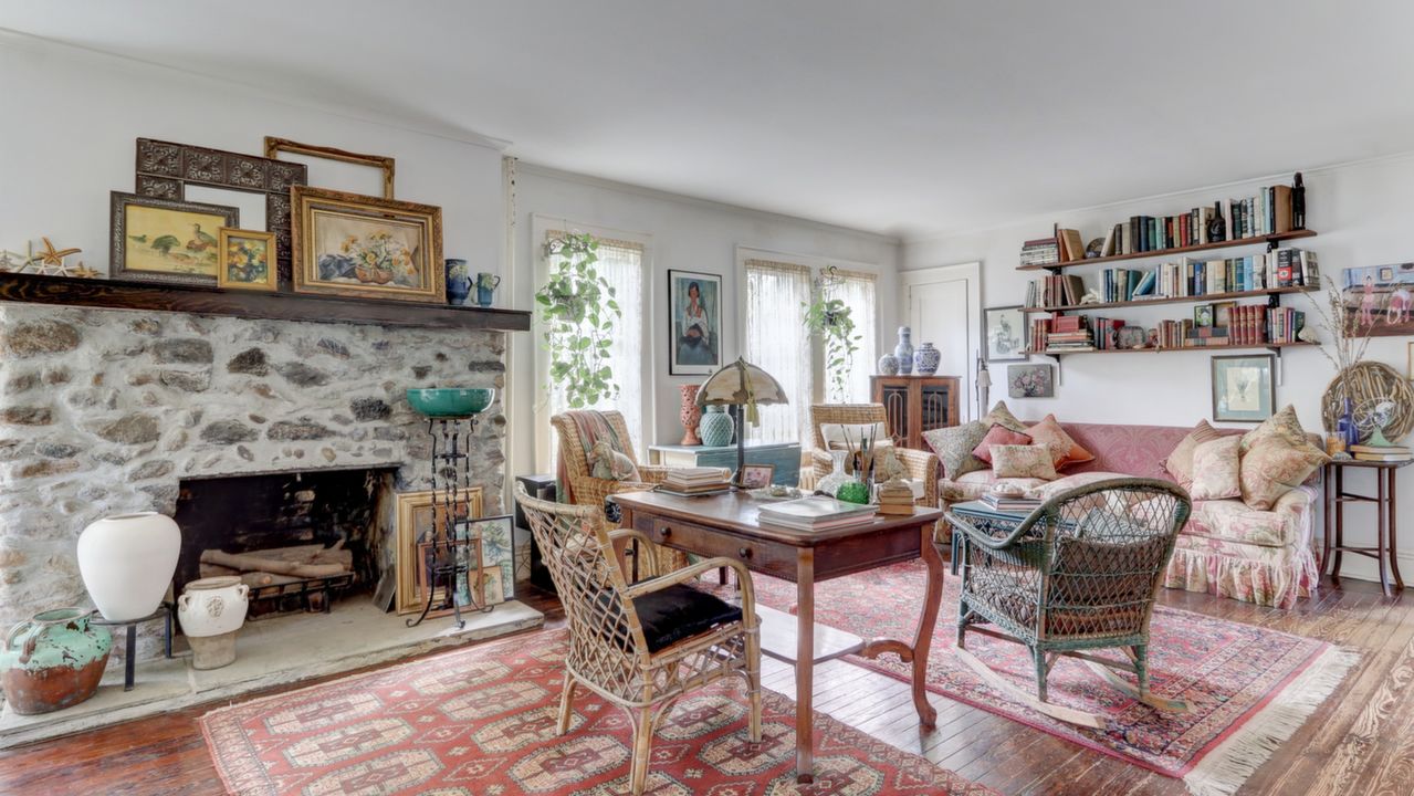 165 Norwood Ave, Malverne, NY, 11565 Scene 4