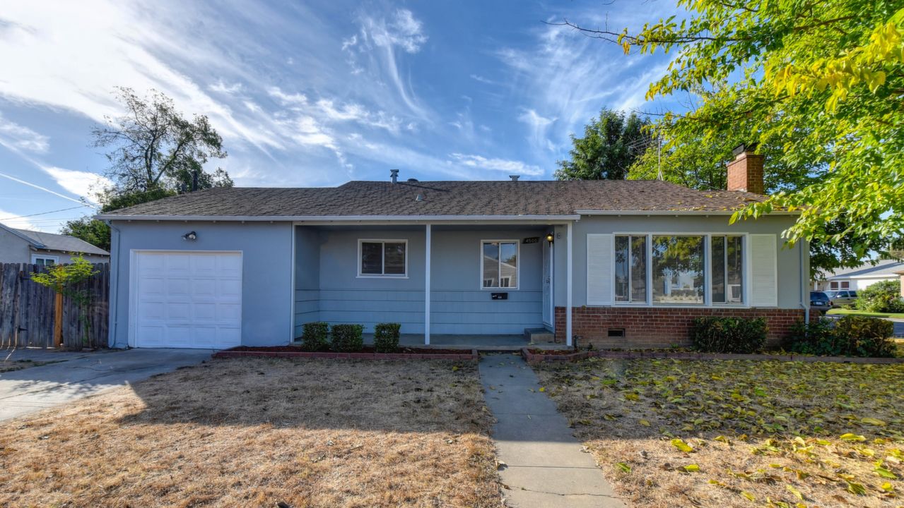 4500 Summit Way, Sacramento, CA, 95820 Scene 1