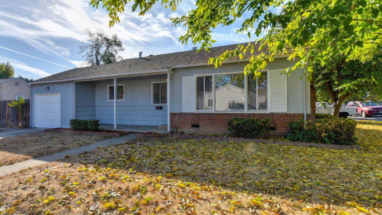 4500 Summit Way, Sacramento, CA, 95820 Scene 3